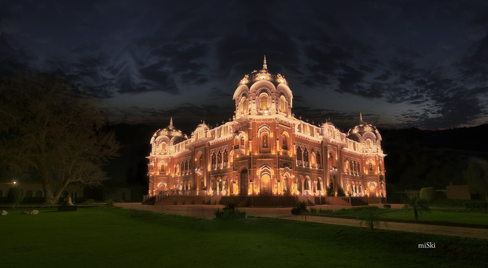 travel-agency-bahawalpur
